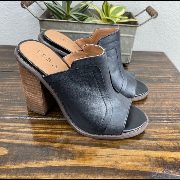 Kelsi Dagger KDB Stacked Heel Mules sz 6.5 - Picture 2 of 6